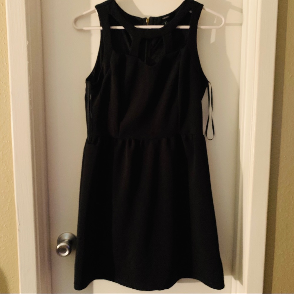 Forever 21 Black Dress